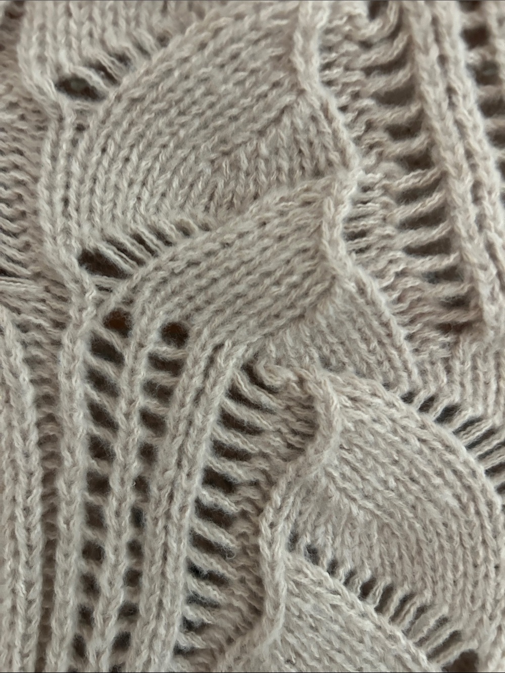 Brand New Hand knit Turtleneck Cable Knit Sweater - Cream - Picture 2 of 3
